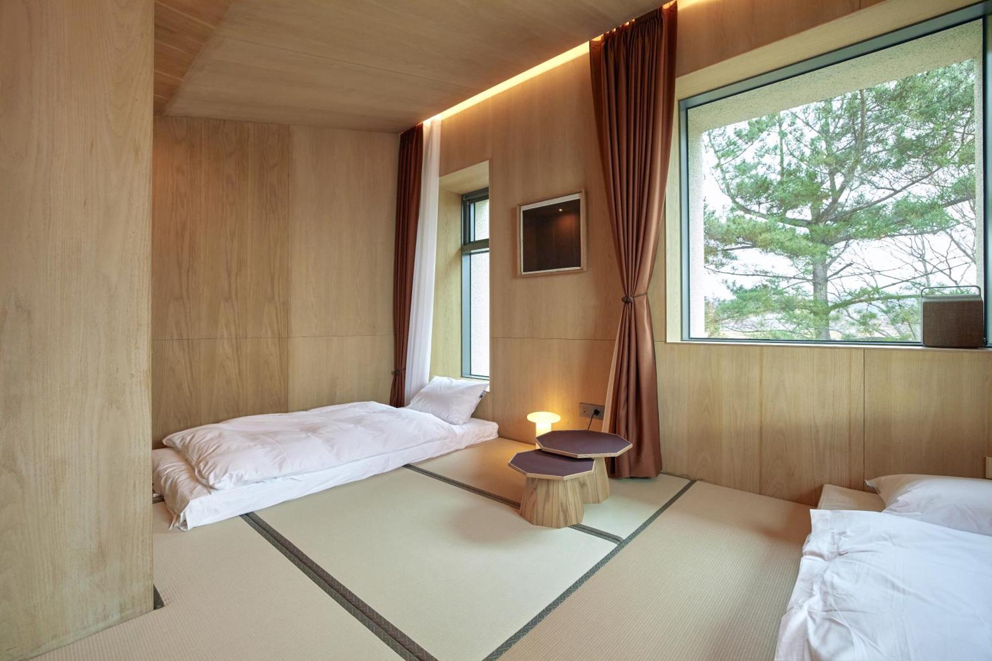 Pbr7 Hotel Unusual Stay Gyeongju Exterior foto