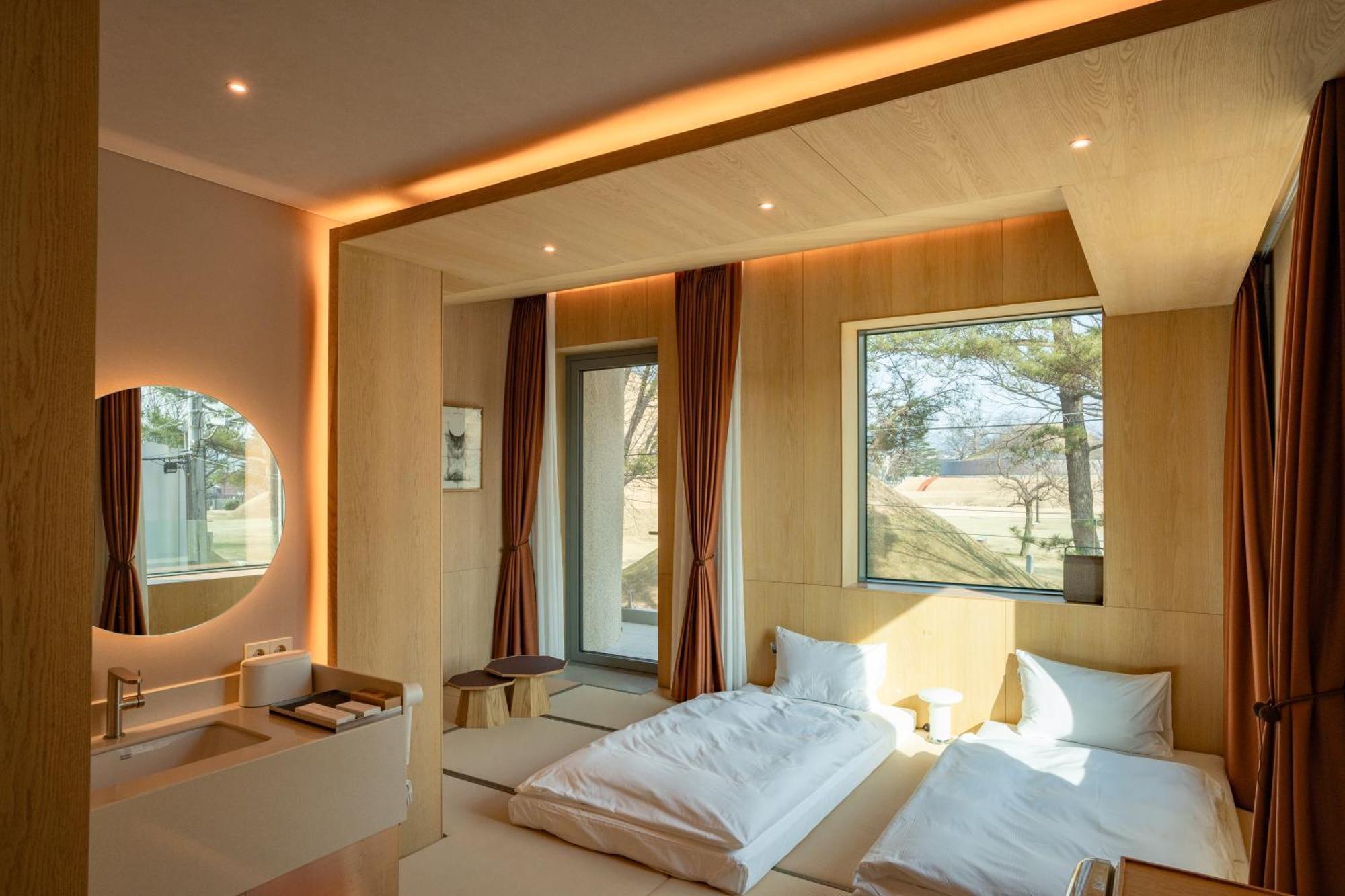 Pbr7 Hotel Unusual Stay Gyeongju Exterior foto