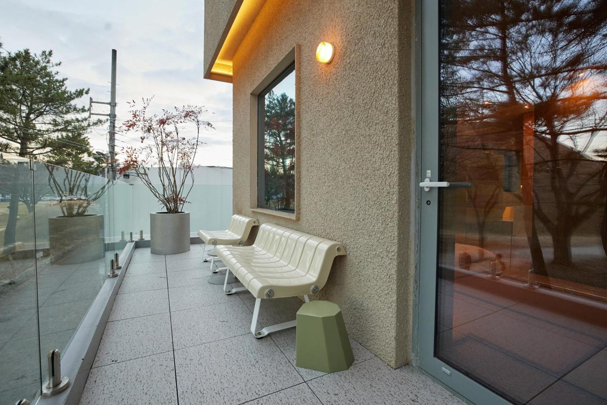 Pbr7 Hotel Unusual Stay Gyeongju Exterior foto